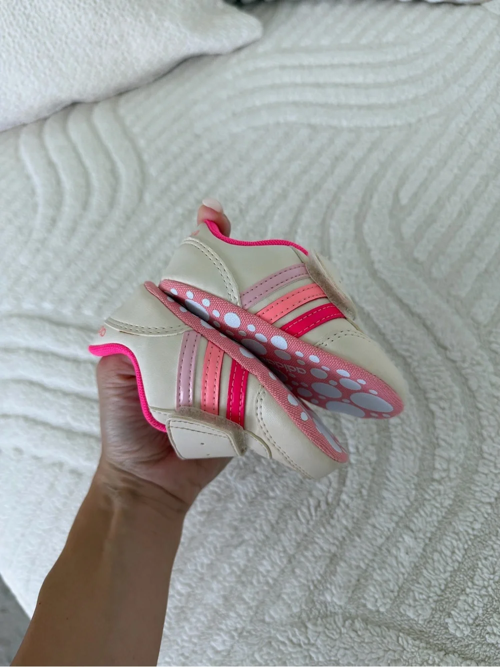 ADIDAS White Sneakers with Pink & Light Pink Stripes- BABY- size 3/6 M